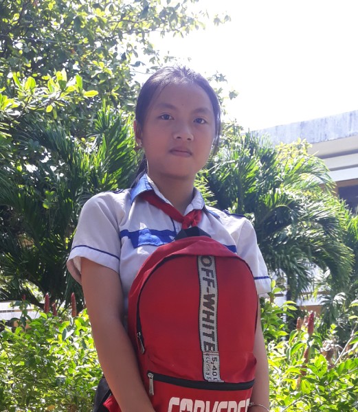 Em Nguyễn Hoàng Khánh Linh.
